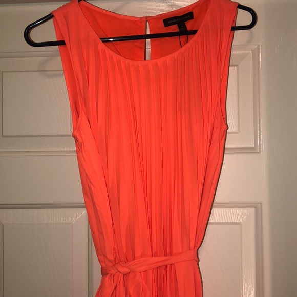 Dress - Picture 2 of 5